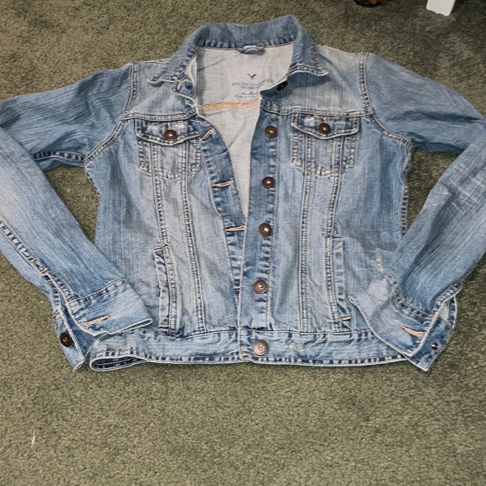 American Eagle lightly distressed Jean jacket